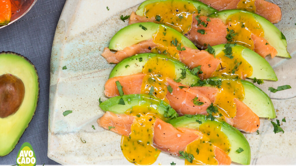 Piatto piccante salmone e avocado - Piatto piccante salmone e avocado