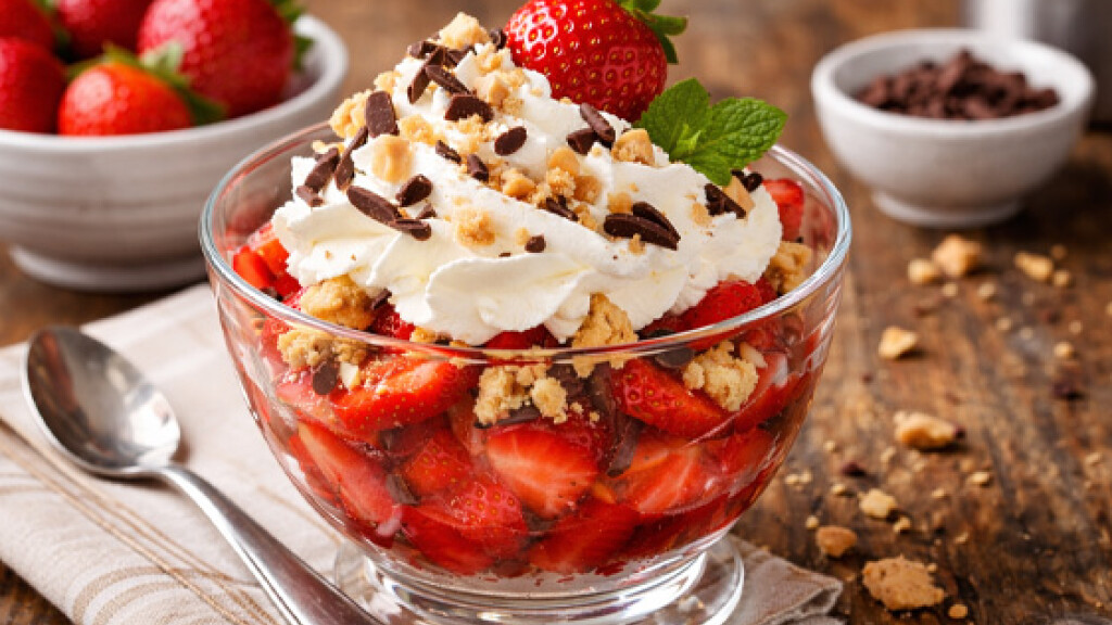 Coppa di fragole e panna arricchita - coppa-fragole-panna-arricchita