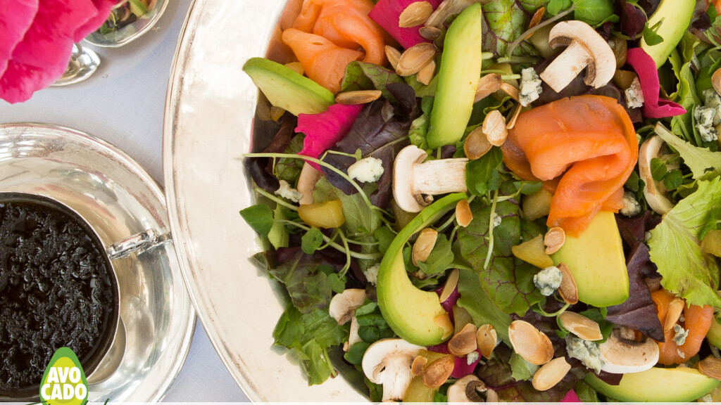 Insalata verde con salmone affumicato - Insalata verde con salmone affumicato