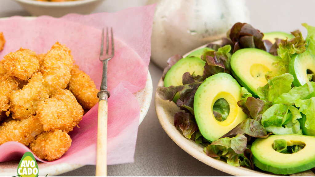 Crocchette di pesce con pomodoro, erbe e avocado - Crocchette di pesce con pomodoro, erbe e avocado