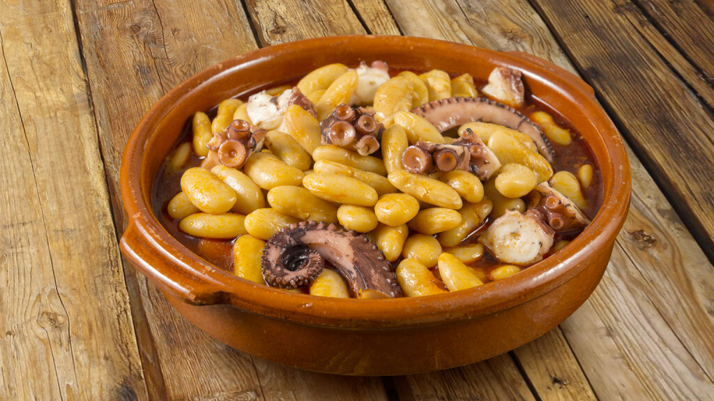 Polpo arrostito con fagioli - Polpo con fagioli