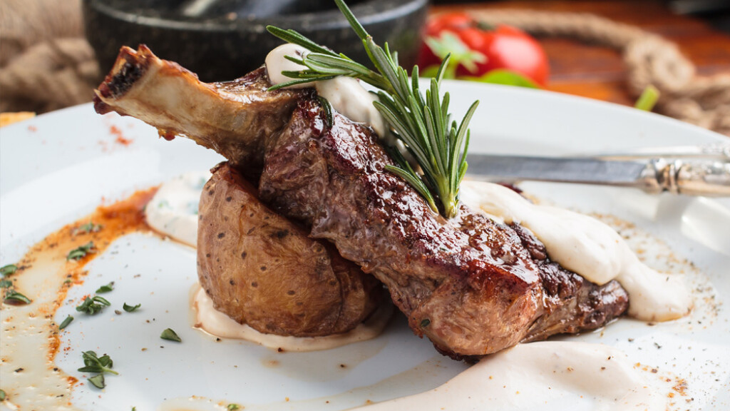 Agnello con salsa al limone - agnello con salsa di limone