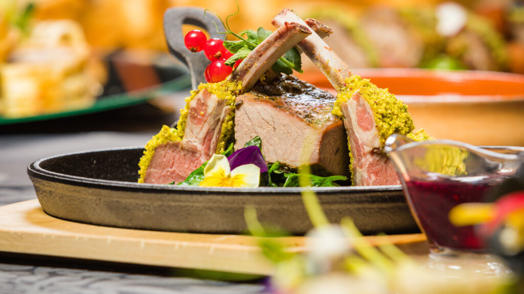 Costolette di agnello in crosta di pistacchi - costolette-agnello-pistacchi