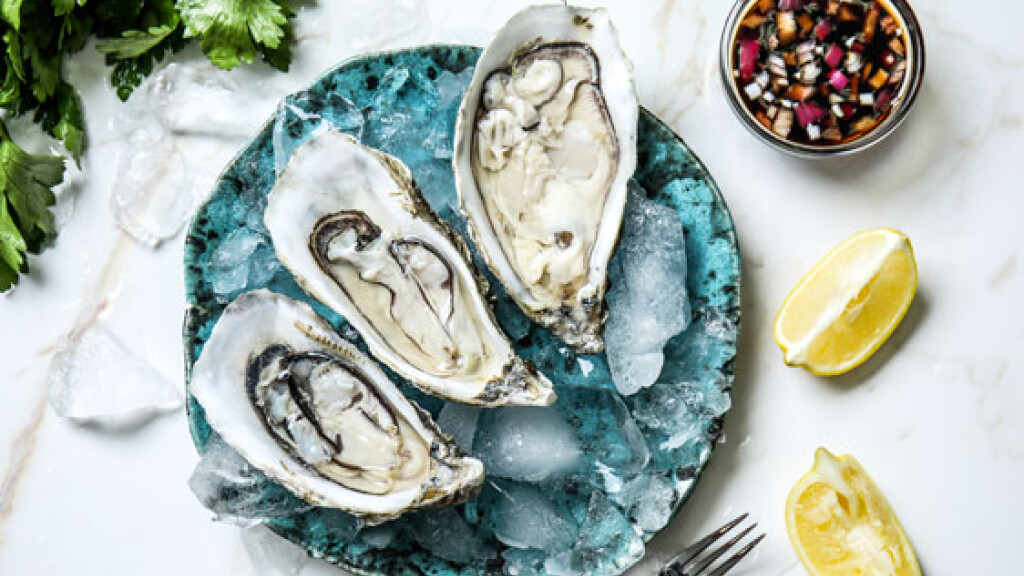 Ostriche crude al limone - ostriche-ricetta-limone-scelte-per-te-pescheria