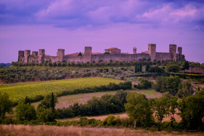 Il borgo medievale di Monteriggioni