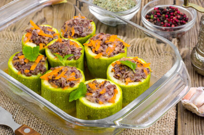 Zucchine ripiene con Riso Rosso e Verdura - bicchieri-zucchine-con-riso-rosso